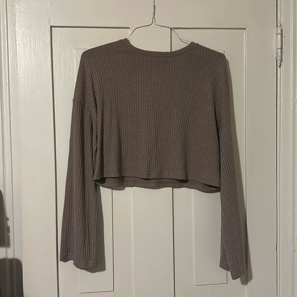 Crop sweater